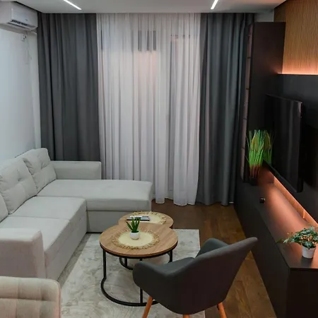 Apartment Tesla 3